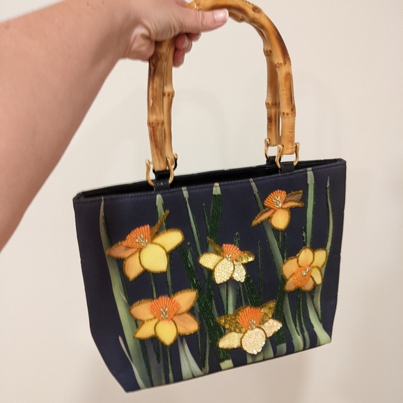 Daffodil sequin purse - Picture 8 of 8